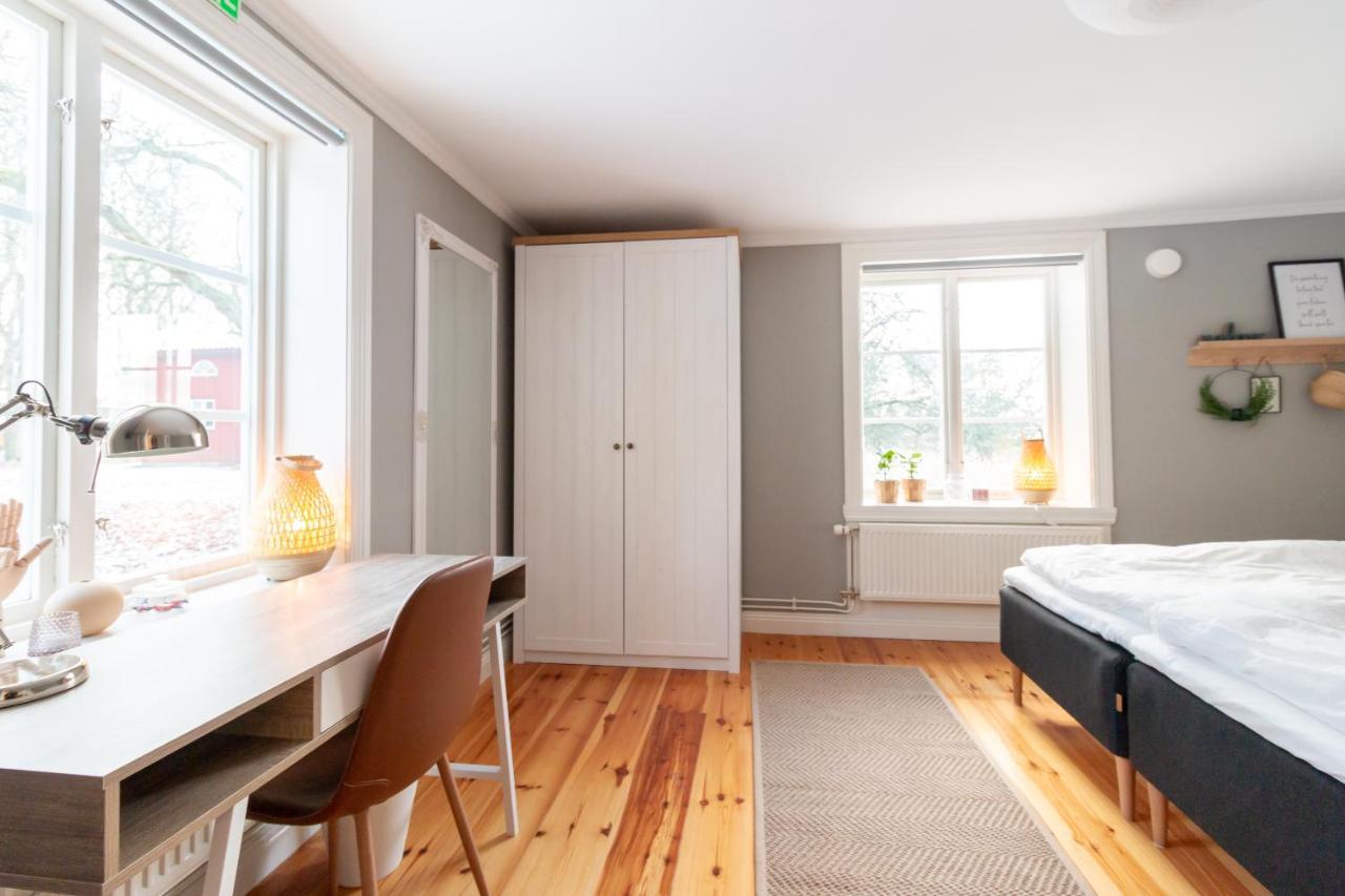 Segerstadsby Gardshotell Ab Vålberg エクステリア 写真