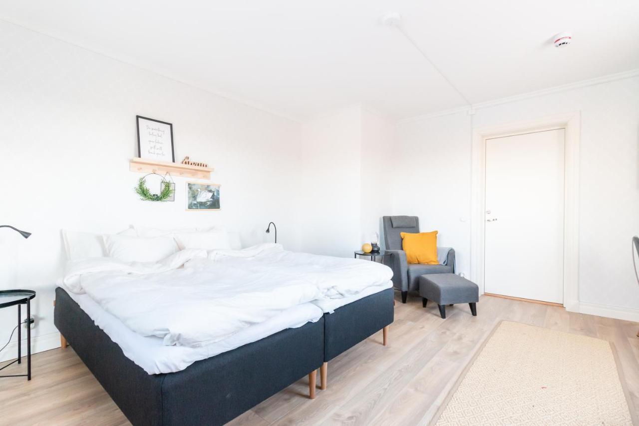 Segerstadsby Gardshotell Ab Vålberg エクステリア 写真